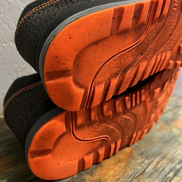 🔥 NIKE Air Safari 87 Retro Training/Running Shoes - Black/Gray/Orange - Men Sz - Picture 13 of 16